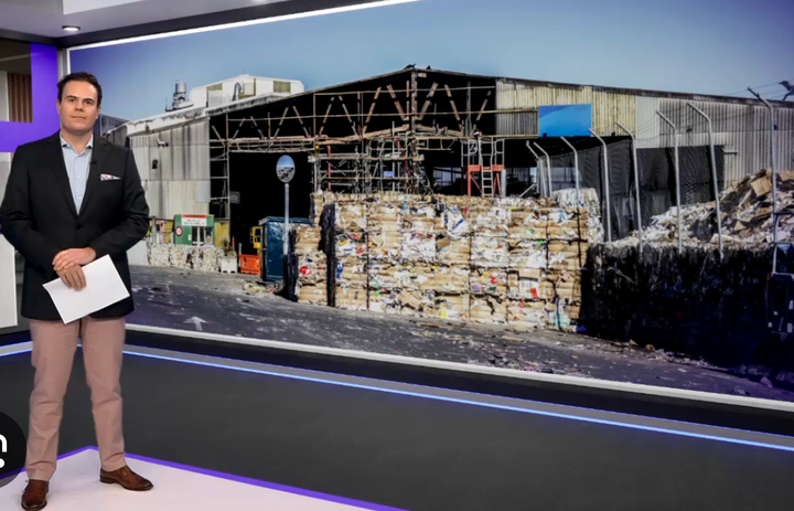 Stuff's Lloyd Burr writes article inferring striking workers are "political" and Labour / Greenpeace puppets